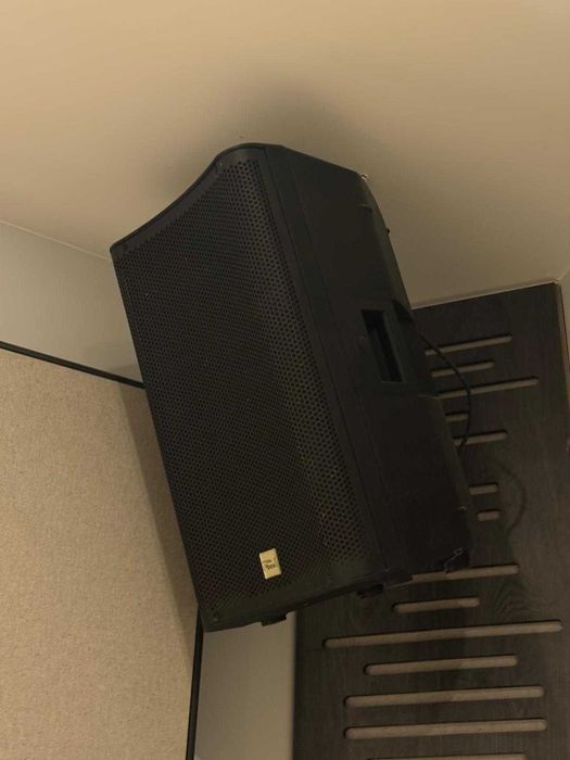 Sistema de som ativo The Box Pro – Sub 18” + 2 colunas DSP 112