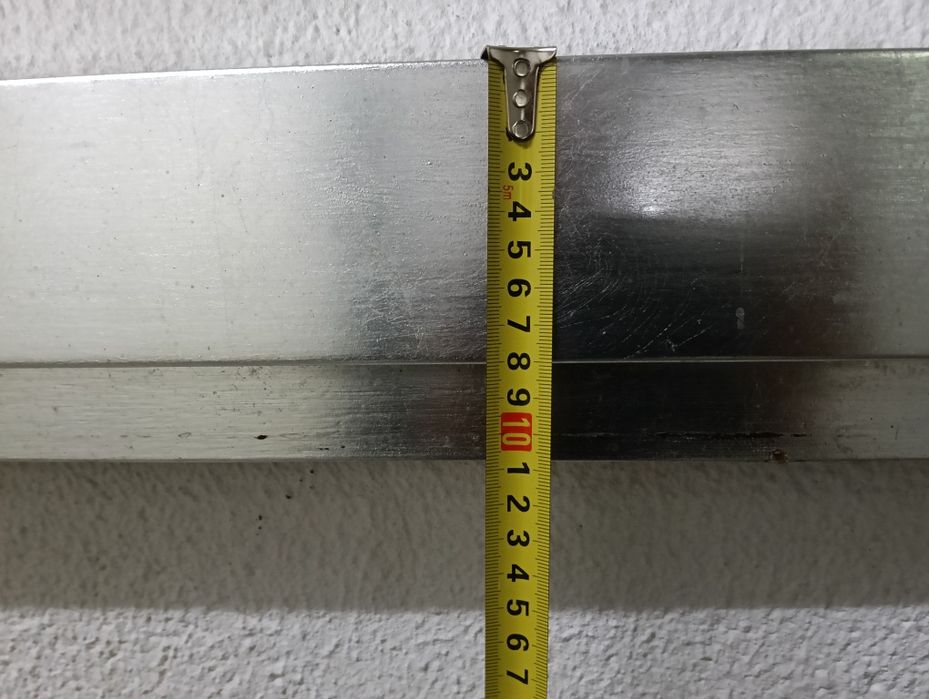 3 Molduras largas em madeira