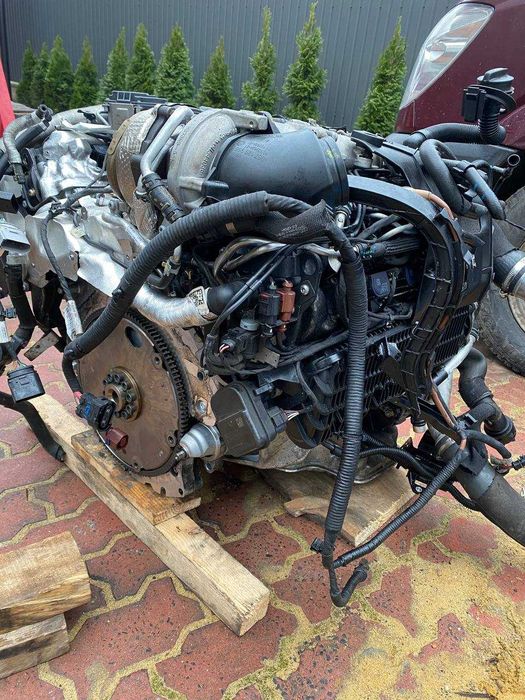 Двигун: 4.0 TDI V8 32V (код CZAC) Audi SQ7 (4M) та Bentley Bentayga