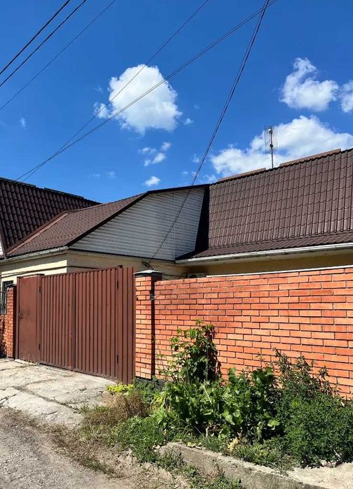 Продам 3к будинок вул. Роздільна, Лівий берег