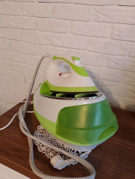 Żelazko ze stacją pary Tchibo TCM typ 6284/4 2300W