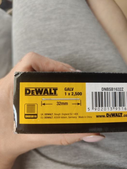 Gwoździer DeWalt 1,6x32 mm