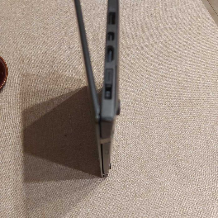 Lenovo X1 Carbon i74600u 2,1-3,3GHz