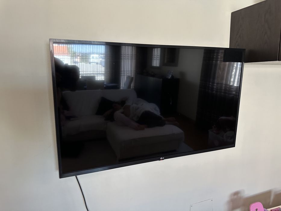 TV Led Lg para sala 42”