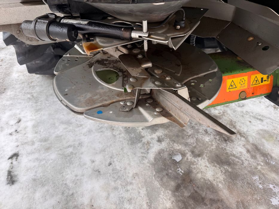 Продам розкидач мінеральних добрив Amazone 4200 ZA-TS Profis Hydro