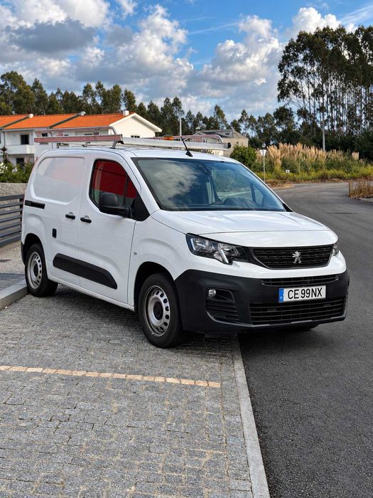 Peugeot Partner 1.5 BlueHDi 100cv | 2019 | 145.000 km | 3 lugares