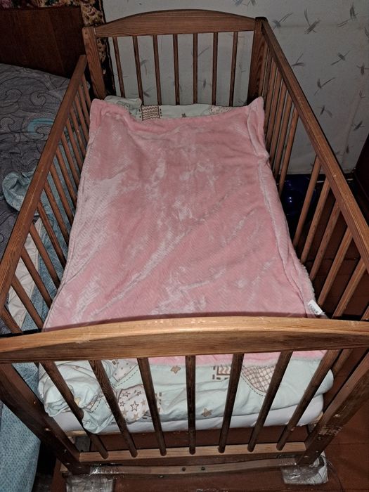 Дитяча  кроватка