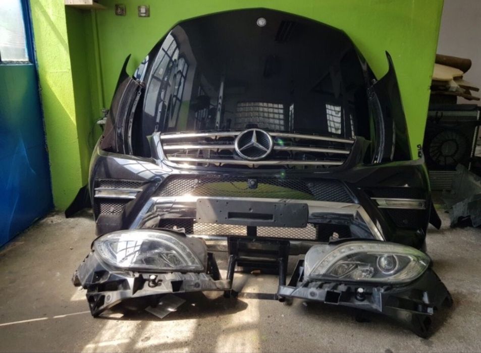 Капот бампер крыло двери фара Мерседес 292 166 X166 GLS GLE ML GL Разборка!