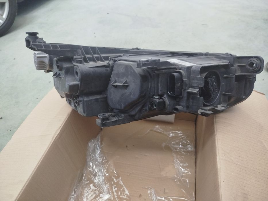 Passat de 2019 Ótica esquerda ORIGINAL