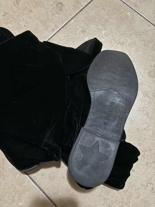 Botas camurca em preto. Tamanho 37