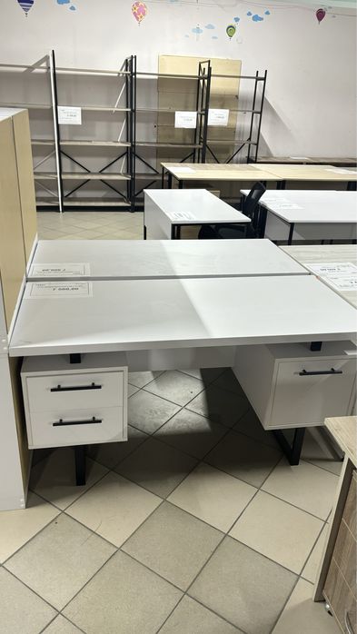 Столи LOFT нові