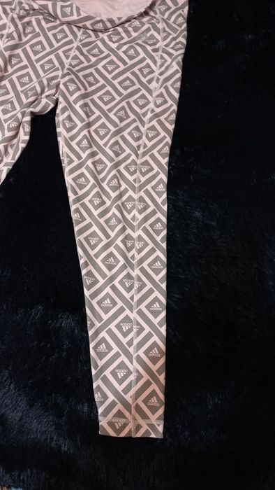 Спортивні лосини адідас