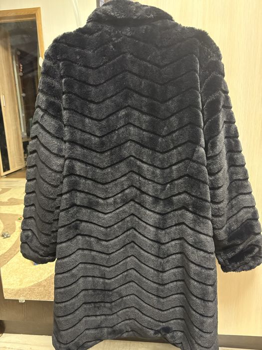 Продам шубку в гарному стані.