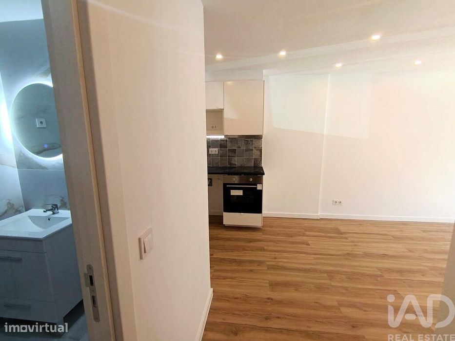 Apartamento T2 em Odivelas