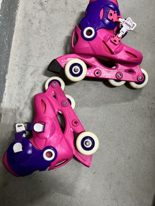 Patins em linha rosa