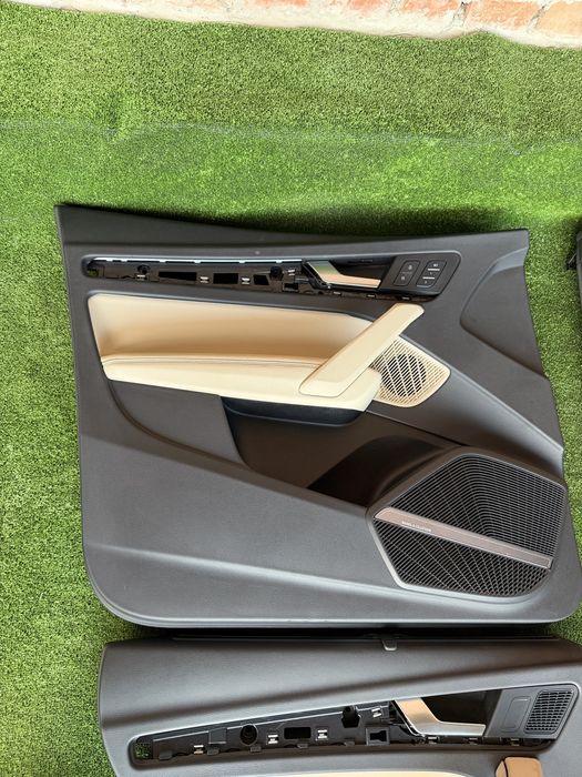 Audi q5 80a 80а 2017-2024 карти обшика дверей пластік