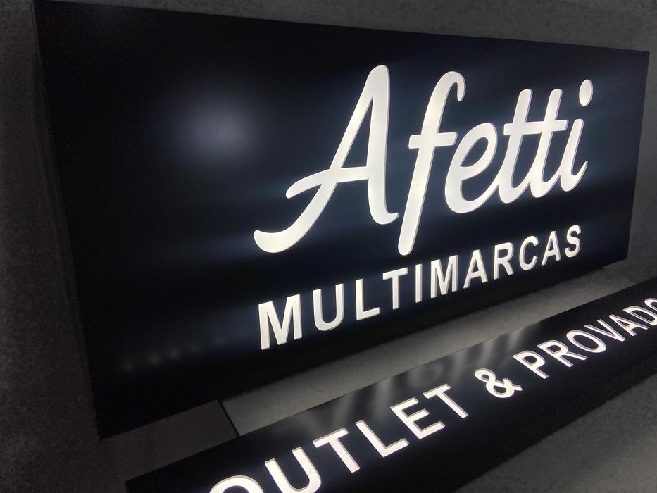 Letras Luminosas e Corpóreas 3D, Caixas de Luz, Reclame Luminoso