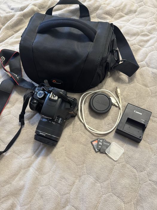 Фотоапарат Canon DS126291