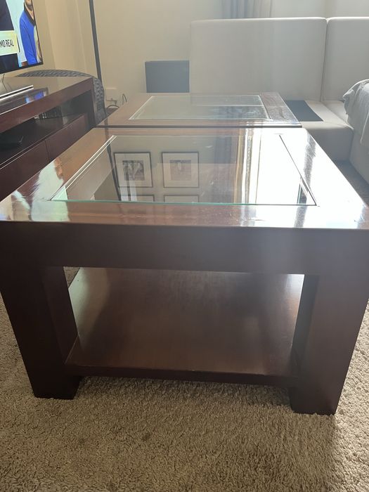 Mesa de apoio de madeira