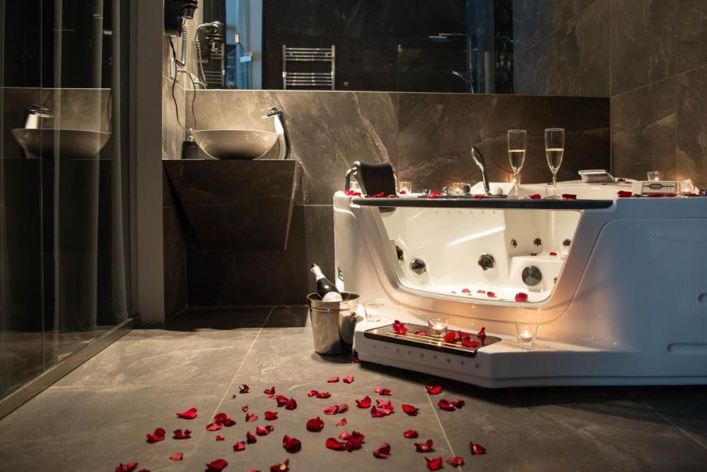 Apartment studio z jacuzzi w pokoju Z3 PROMOCJA w tygodniu!