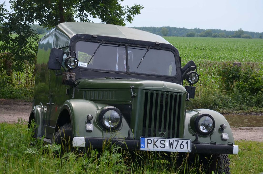 GAZ 69 M radiostacja