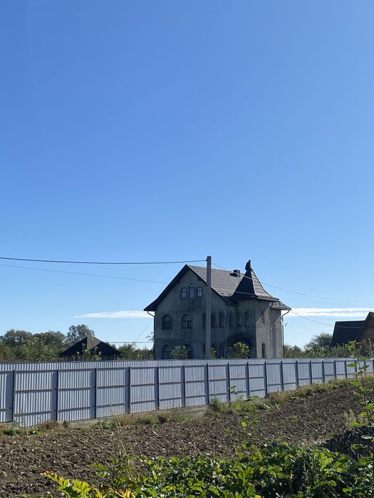 Монтаж дахів