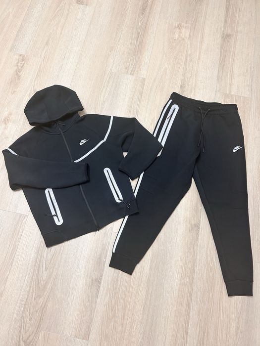 Костюм nike  розмір  м