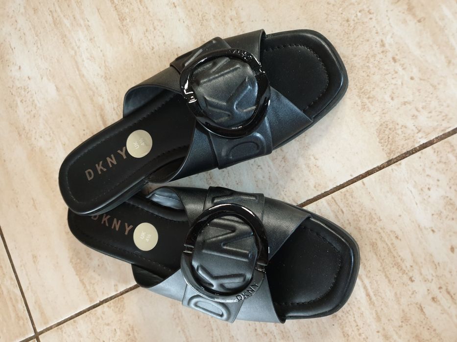 DKNY klapki okazja