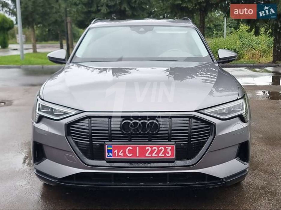 Audi Etron Q8 , 95kw , європа , не бита, обмін на нерухомість