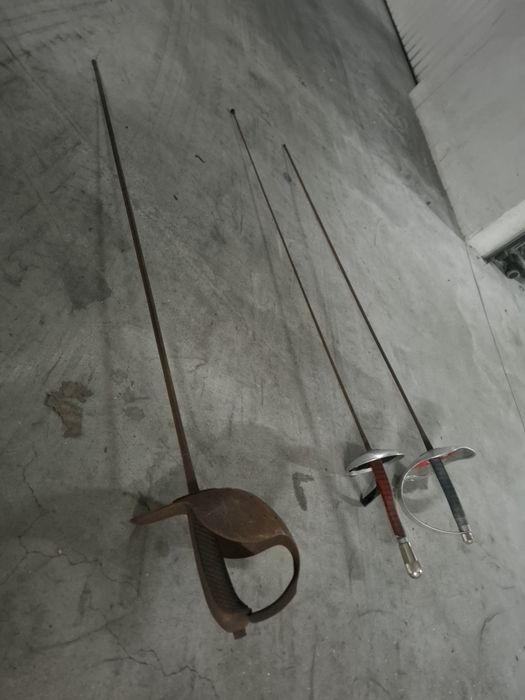 Espadas esgrima a um preço acessível