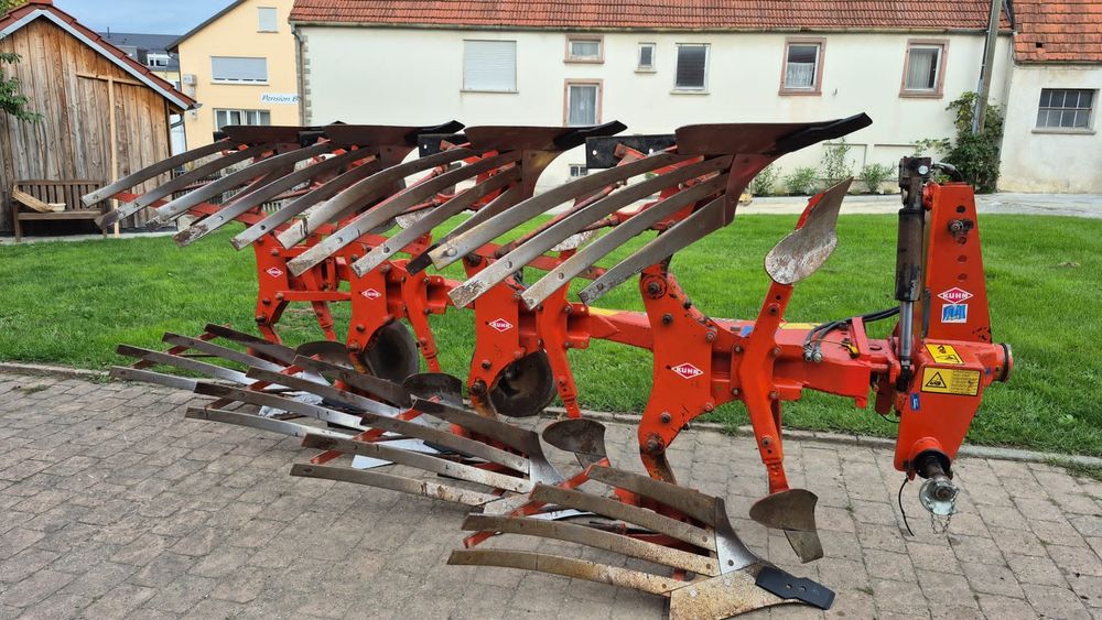 Pług Kuhn 4 skibowy Lemken Kverneland Rabewerk Pottinger