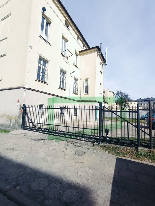 Lokal usługowy do aranżacji - świetna inwestycja / magazyn / mieszkanie / pracownia  CENTRUM SŁUPSKA 49 m² !!! - View 2