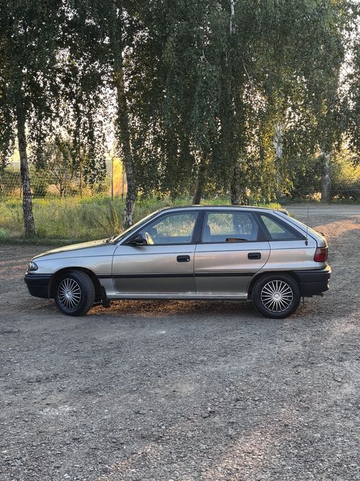 Opel Astra F 1996 р. 1,4 газ-бензин