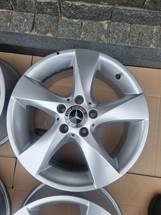 Диски  Mercedes-Benz Vito Viano 447 r17 5 112 7j оригінал!