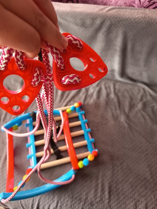 Гойдалка дитяча підвісна