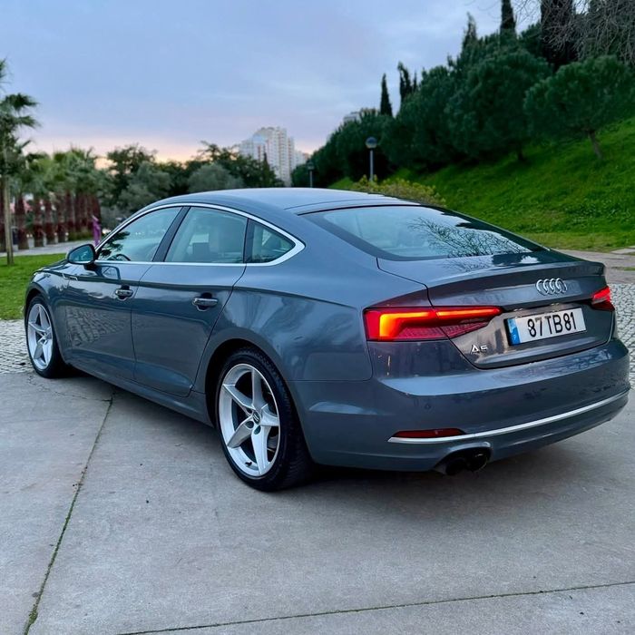 Audi A5 2.0 TDi   190cv