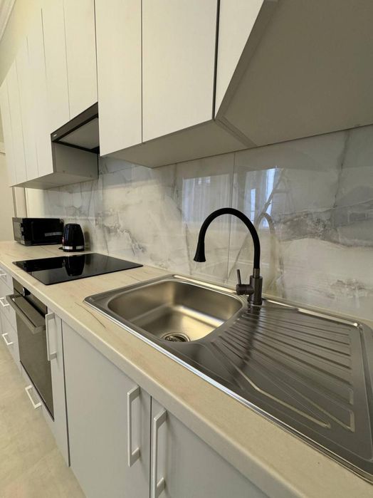 Dskmyf p 01/01/26/Оренда/Центр/2 квартира/Стометрівка/Франківськ.