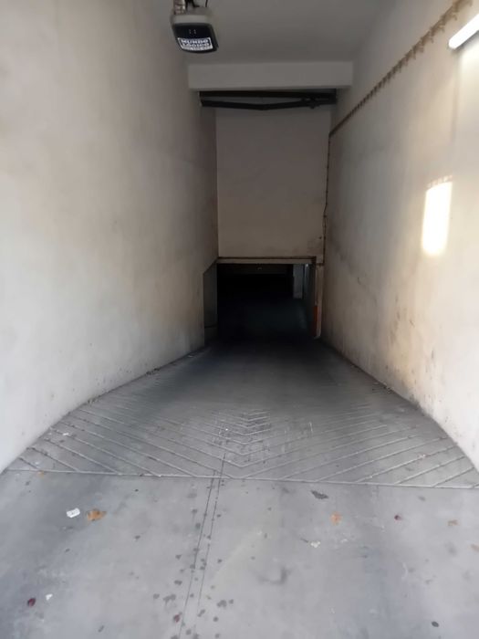 Garagem para arrendar no centro do Barreiro