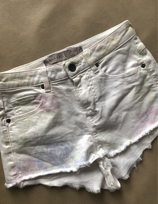 Guess Los Angeles roz. 24 damskie szorty dżinsowe