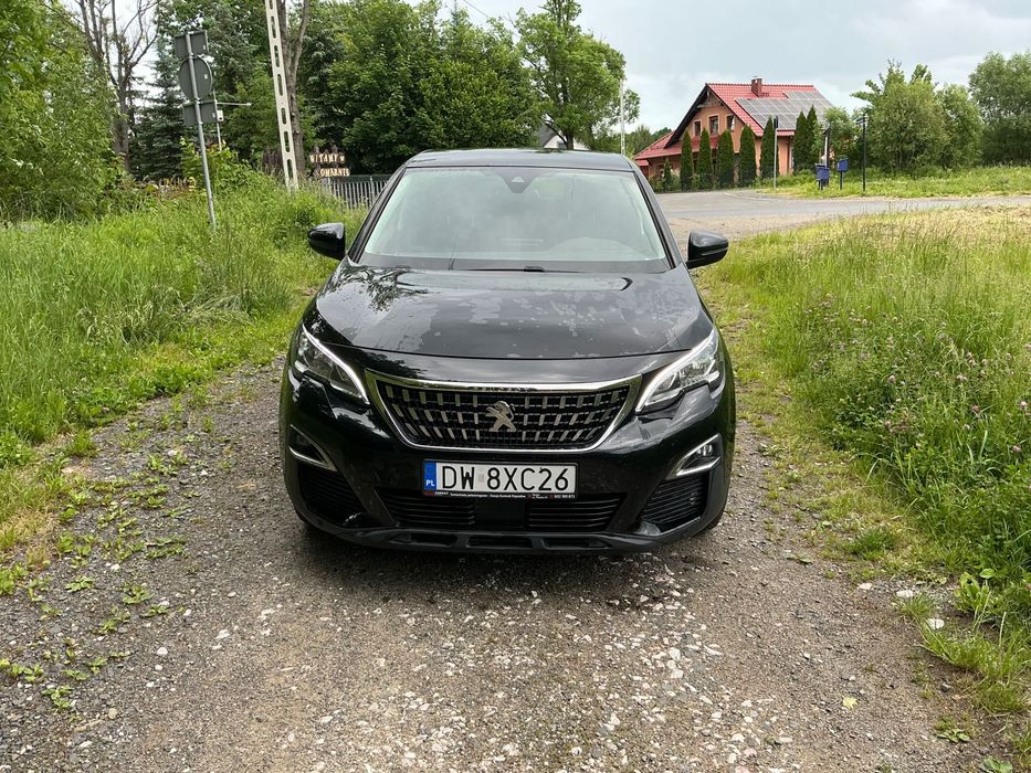 Peugeot 3008 BlueHDi 130 Start & Stop EAT8 Active Business-Paket 2019 rok
