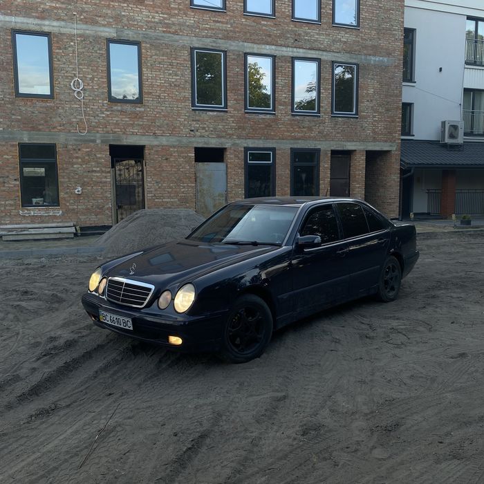 W210 e200cdi 1999р 2.2 автомат