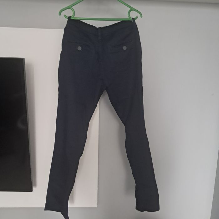 Spodnie na akademie koniec roku szkolnego  chinos Kada r. 146 super stan