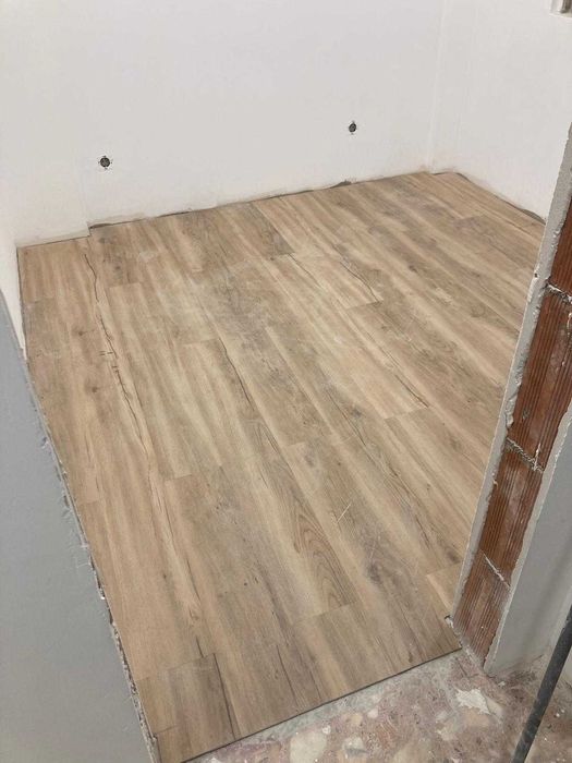 Teto falsos, divisorias em Pladur, Pavimentos,  Eletricidade, Pinturas