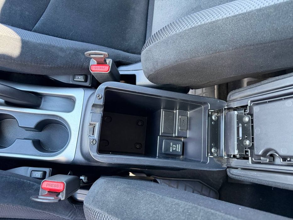 Mitsubishi Outlander XL 2012 року