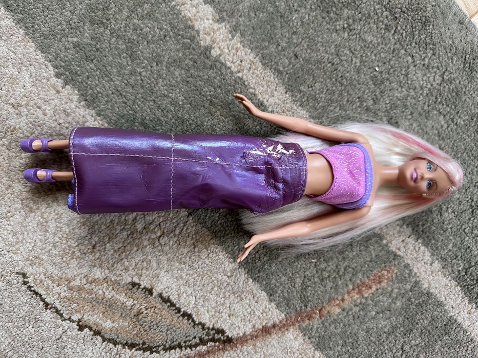 Barbie Mattel Salon Surprise 2001