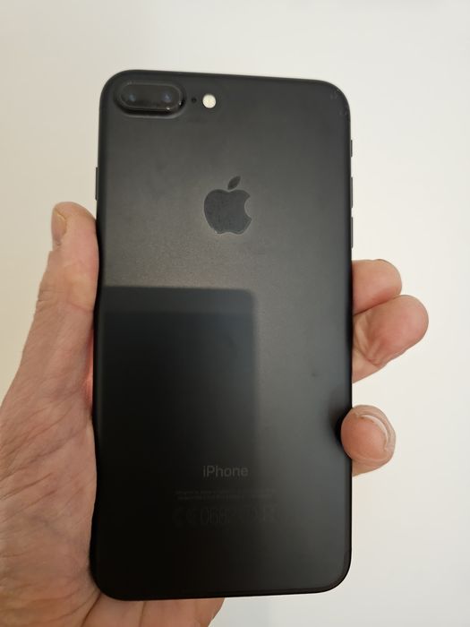 iPhone 7 Plus black 128 Gb