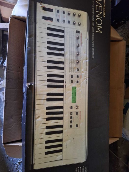 Syntezator M-audio VENOM-jedyny niepowtarzalny-jak Yamaha, Roland, Korg
