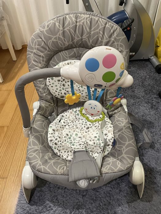 Espreguicadeira chico como nova