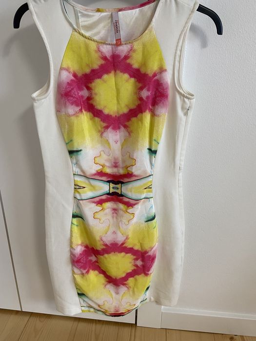 Sukienka Reserved 34