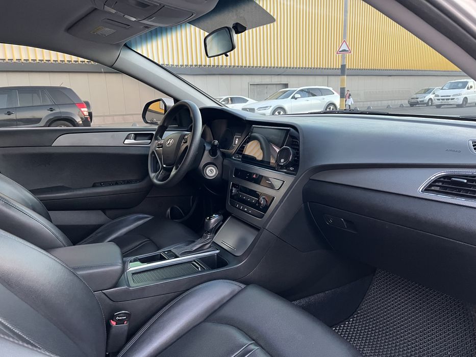 Hyundai Sonata LF LPI
